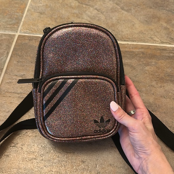 Adorable pink sparkle mini backpack NWT - Picture 9 of 16